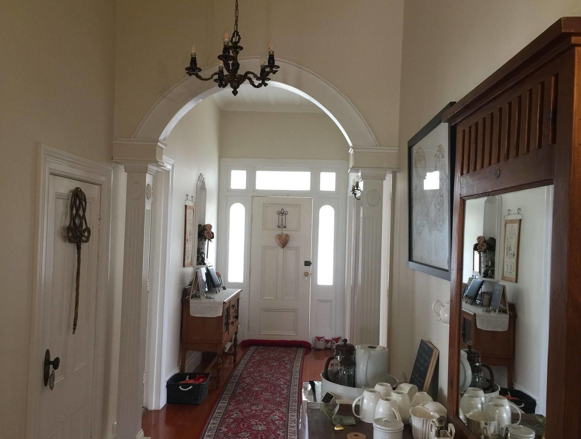 Chelsea House Bed & Breakfast Whangarei Exterior photo