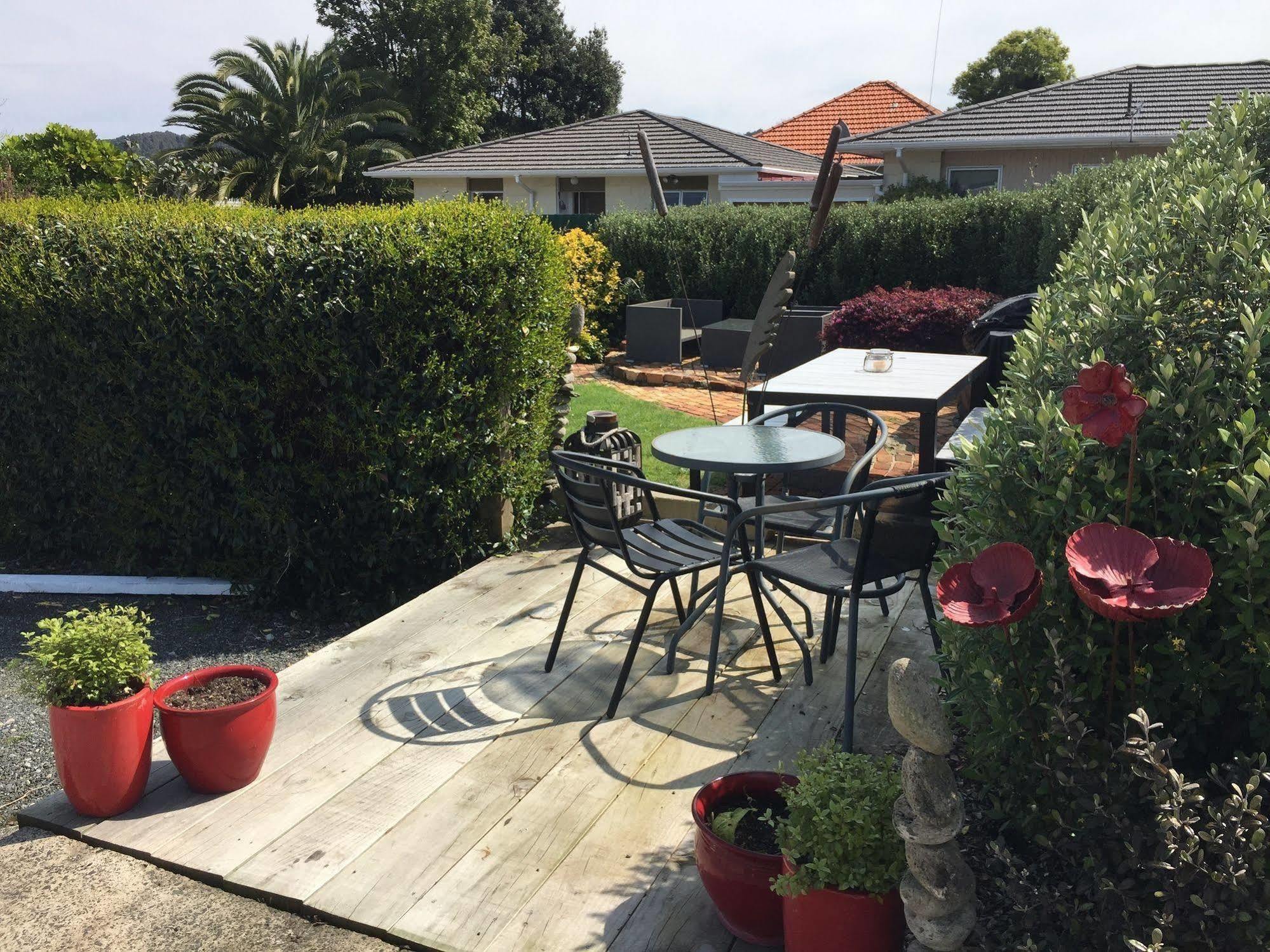 Chelsea House Bed & Breakfast Whangarei Exterior photo