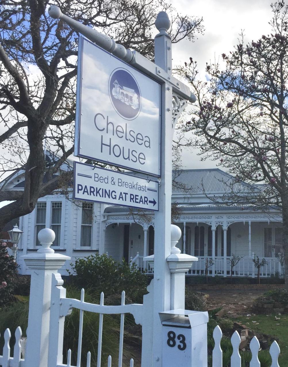 Chelsea House Bed & Breakfast Whangarei Exterior photo